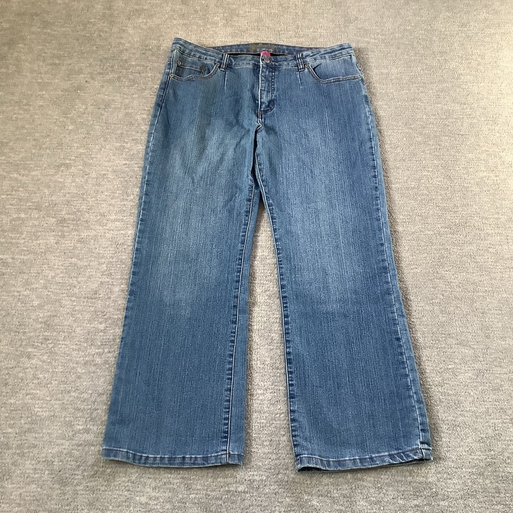 Bill Blass Circular Fit Stretch Bootcut Jeans Sz. 16